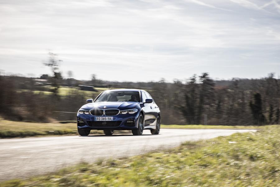 BMW 320d M Sport xDrive (G20) 2019 года  (WW) (фото 3 из 40)